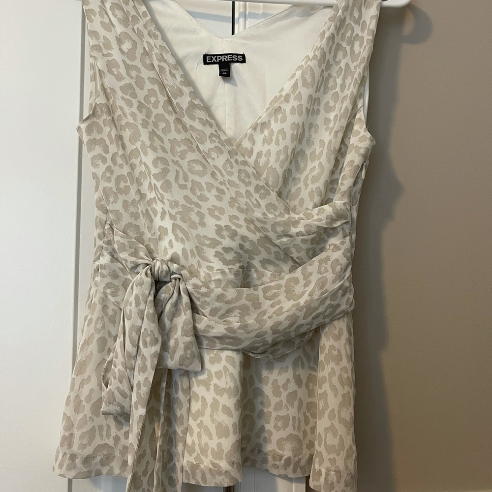 Express blouse